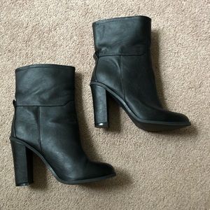 *SALE* Matte Black Ankle Boots